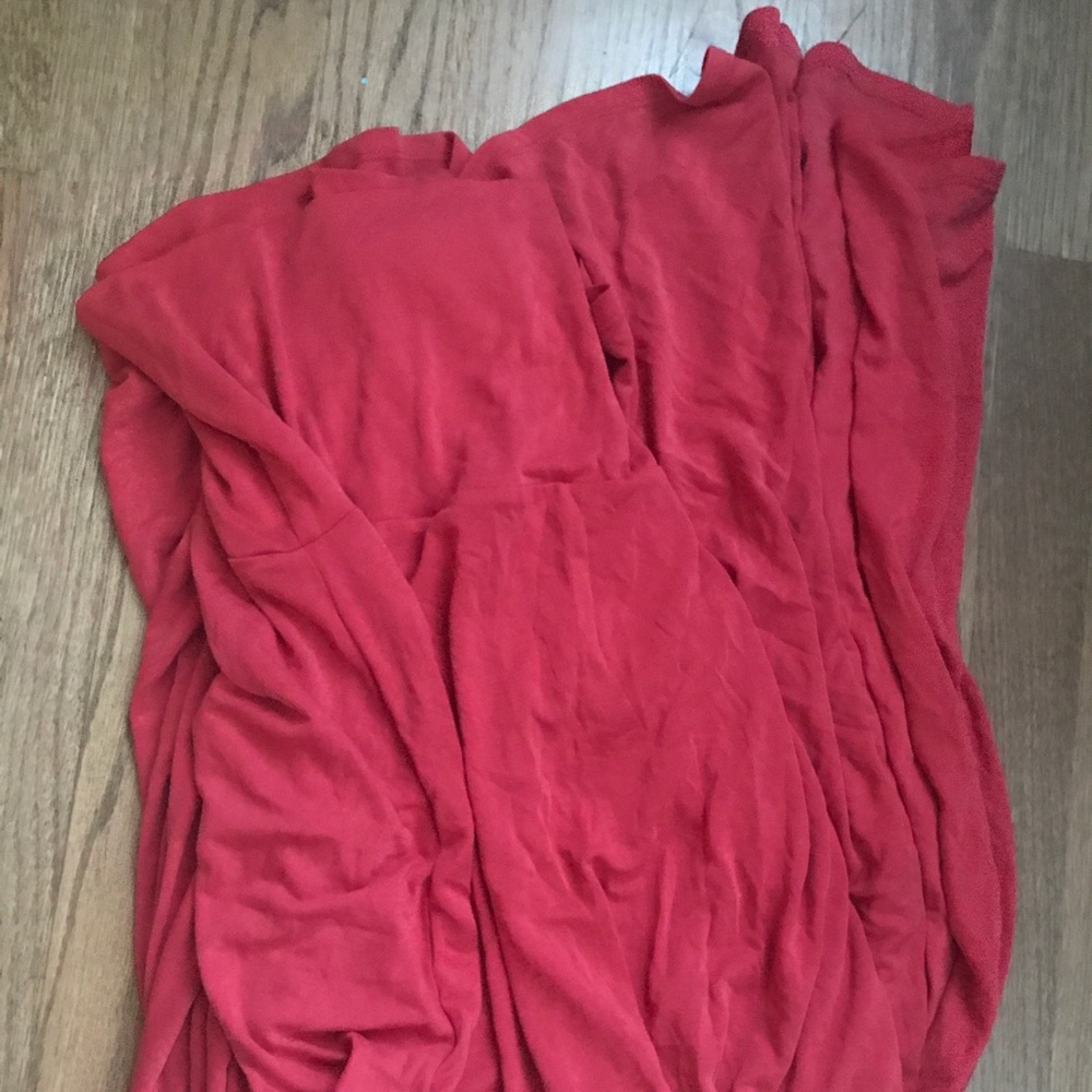 EUC Lularoe maxi skirt solid red size large
